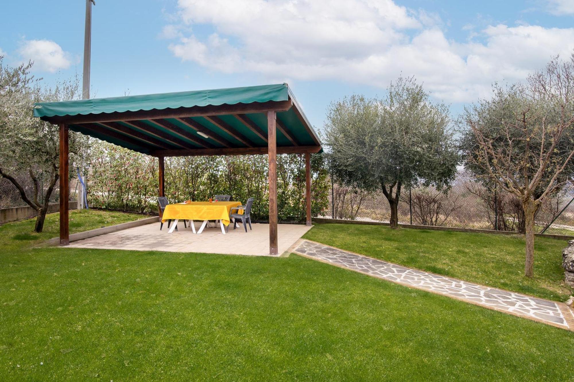 Casavacanzelemore - Casa Zoe Valfabbrica Extérieur photo
